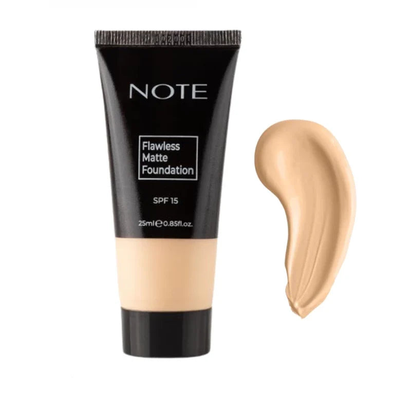 كريم أساس مطفي Flawless بعامل حماية SPF 15 25 مل من نوت