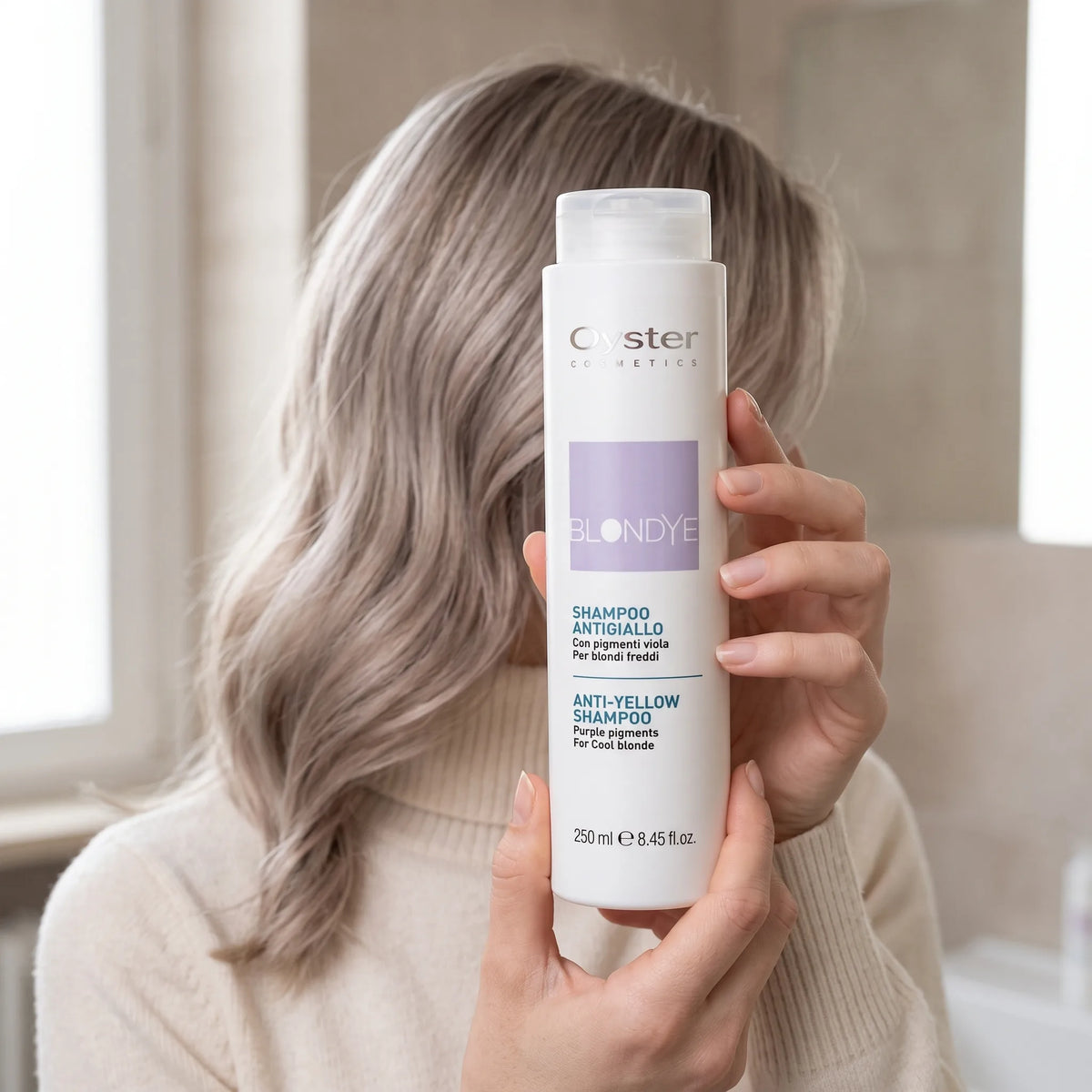 شامبو بلونداي مضاد للاصفرار 250 مل - المنتج أثناء الاستخدام