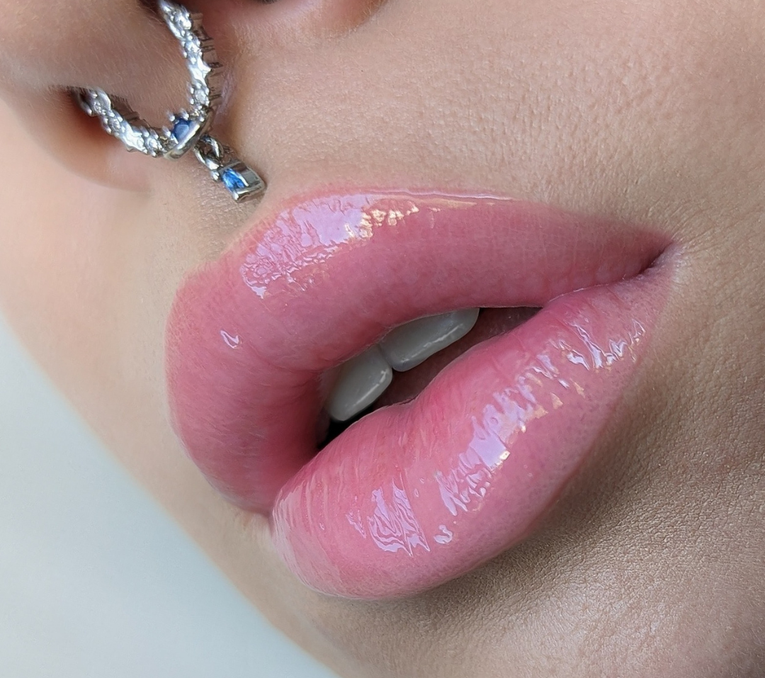 MAYBELLINE LIFTER PLUMP SHADES
