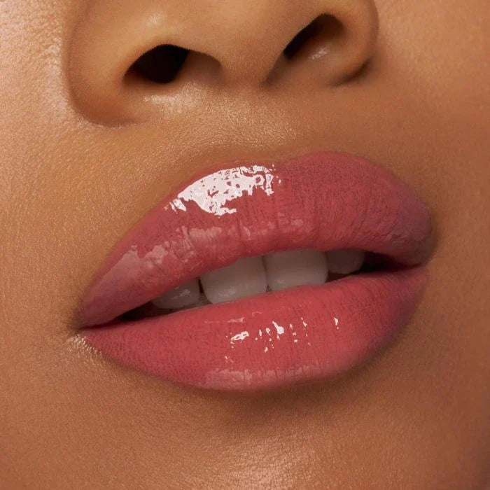 Essence Extreme Shine Volume Lip Gloss 16 Nude Sorbet