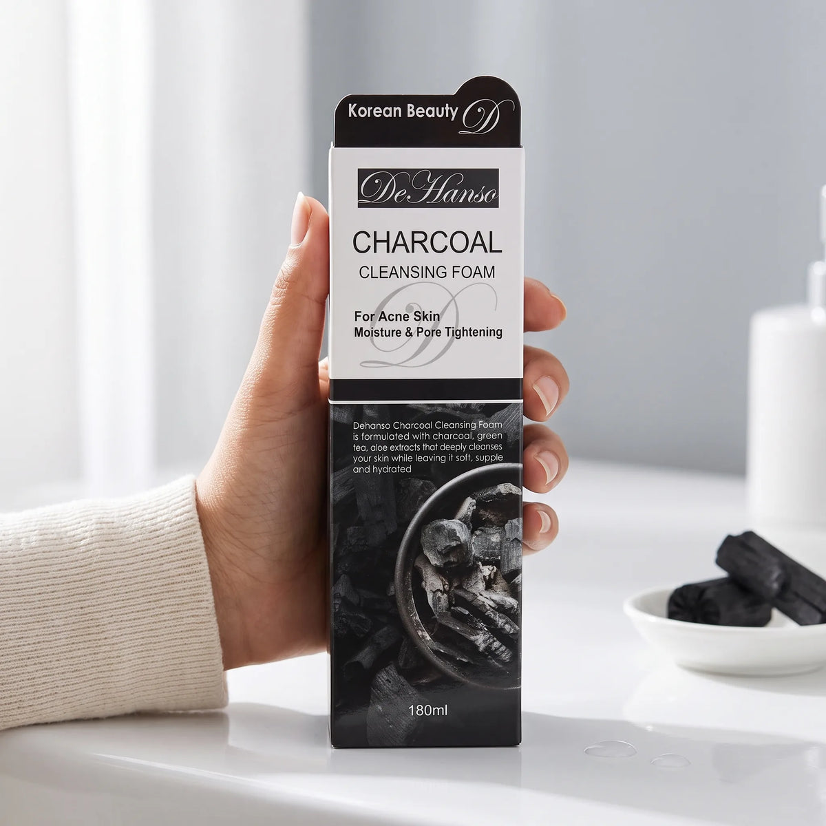 DeHanso Charcoal Cleansing Foam 180ml – Oily Skin & Pores – held in hand, lifestyle