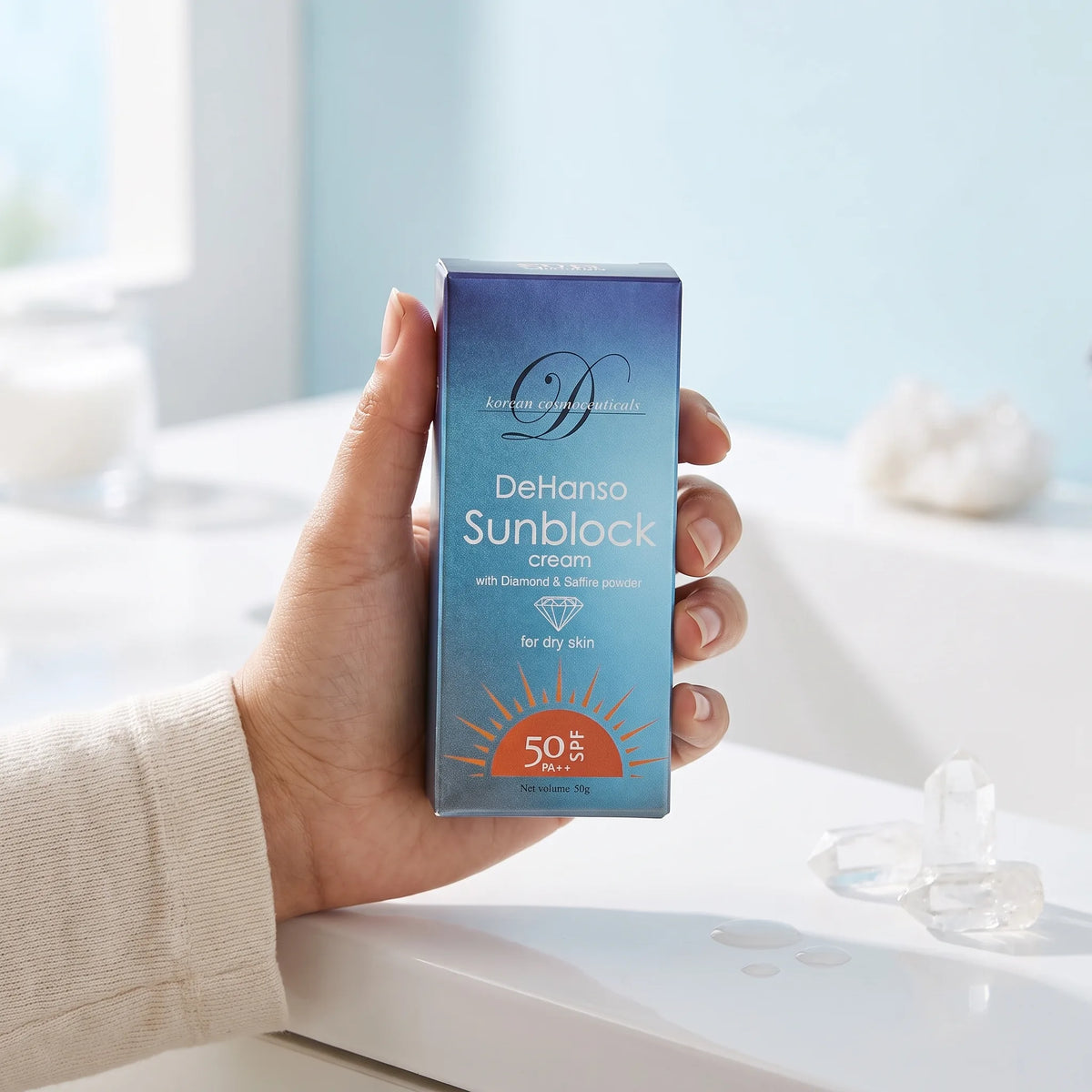 DeHanso Sunblock Cream SPF 50 PA++ For Dry Skin 50g – held in hand, lifestyle