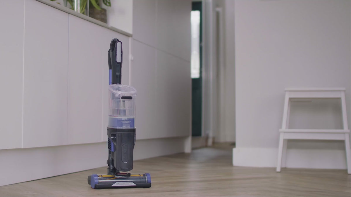 Load video: Anti Hair Wrap Cordless Vacuum IZ200 by SHARK