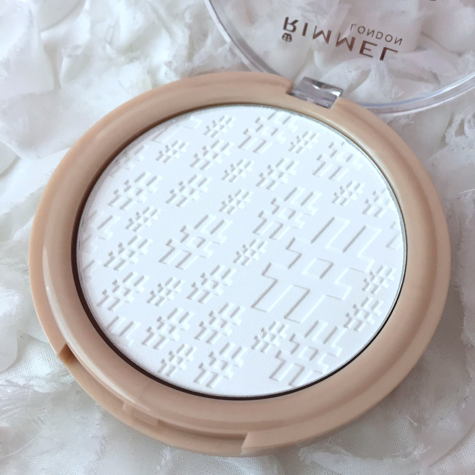 Rimmel Insta Fix & Matte Powder 001 TRANSLUCENT